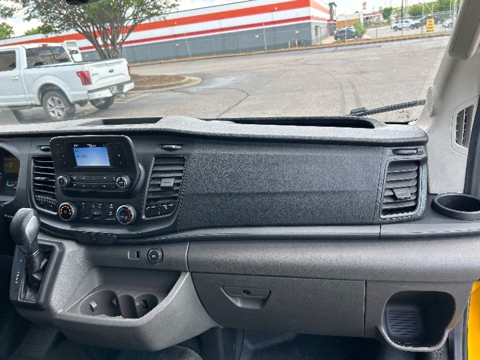 Cargo Van (Panel Van)-Light and Medium Duty Trucks-Ford-2021-Transit 250-Memphis-TN-80,711\n\t\tmiles-$ 29,750 - Image 20