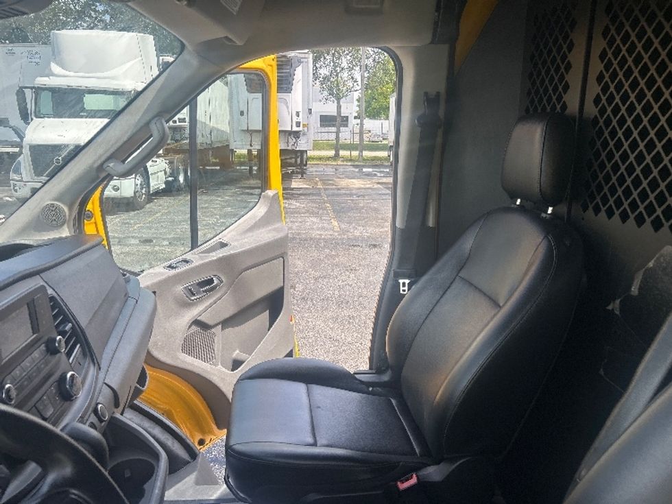 Cargo Van (Panel Van)-Light and Medium Duty Trucks-Ford-2021-Transit 250-Miami-FL-73,357\n\t\tmiles-$ 34,750 - Image 16