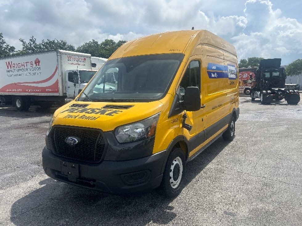 Cargo Van (Panel Van)-Light and Medium Duty Trucks-Ford-2021-Transit 250-Miami-FL-73,357\n\t\tmiles-$ 34,750 - Image 3