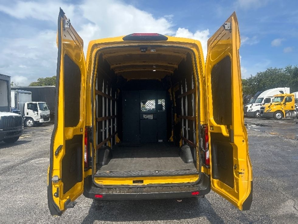 Cargo Van (Panel Van)-Light and Medium Duty Trucks-Ford-2021-Transit 250-Miami-FL-73,357\n\t\tmiles-$ 34,750 - Image 7