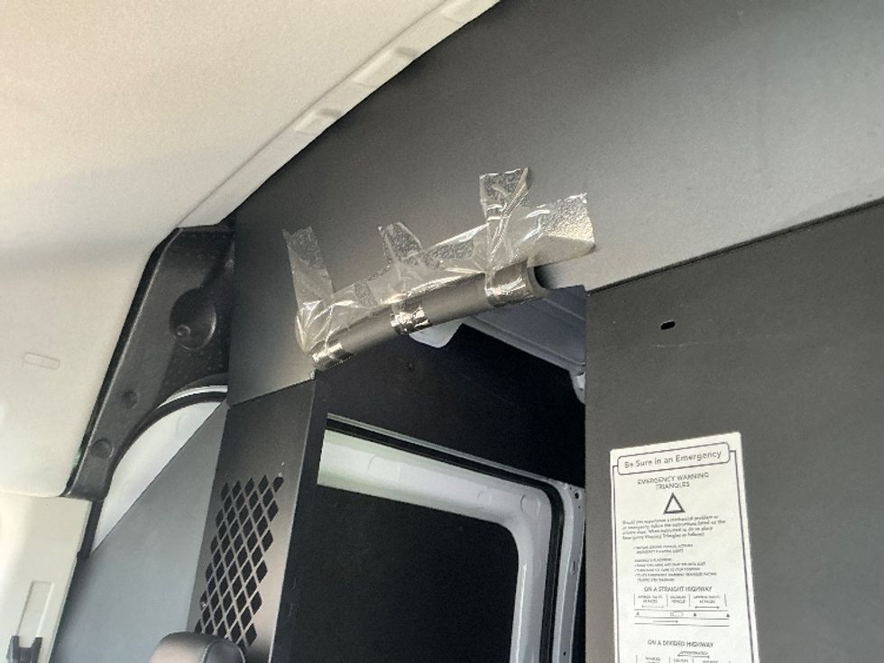 Cargo Van (Panel Van)-Light and Medium Duty Trucks-Ford-2021-Transit 250-Miami-FL-75,794\n\t\tmiles-$ 36,250 - Image 27