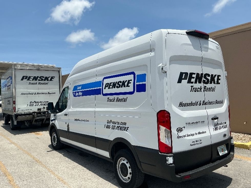 Cargo Van (Panel Van)-Light and Medium Duty Trucks-Ford-2021-Transit 250-Miami-FL-75,794\n\t\tmiles-$ 36,250 - Image 6