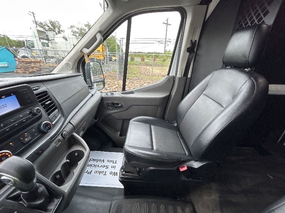 Cargo Van (Panel Van)-Light and Medium Duty Trucks-Ford-2021-Transit 250-Millville-NJ-59,899\n\t\tmiles-$ 36,500 - Image 19