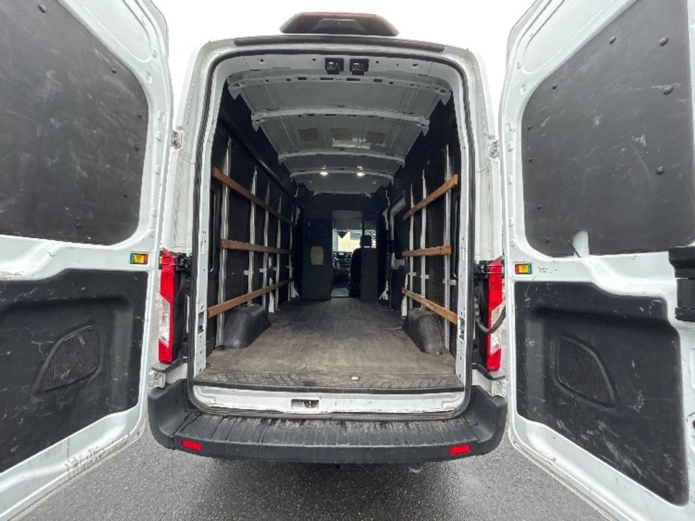 Cargo Van (Panel Van)-Light and Medium Duty Trucks-Ford-2021-Transit 250-Millville-NJ-59,899\n\t\tmiles-$ 36,500 - Image 8