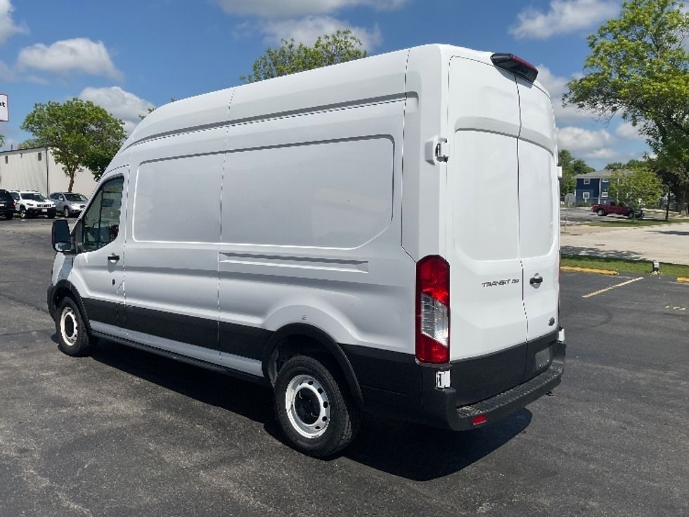 Cargo Van (Panel Van)-Light and Medium Duty Trucks-Ford-2021-Transit 250-Milwaukee-WI-71,562\n\t\tmiles-$ 36,500 - Image 6