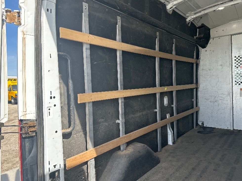 Cargo Van (Panel Van)-Light and Medium Duty Trucks-Ford-2021-Transit 250-Minot-ND-59,976\n\t\tmiles-$ 37,500 - Image 10