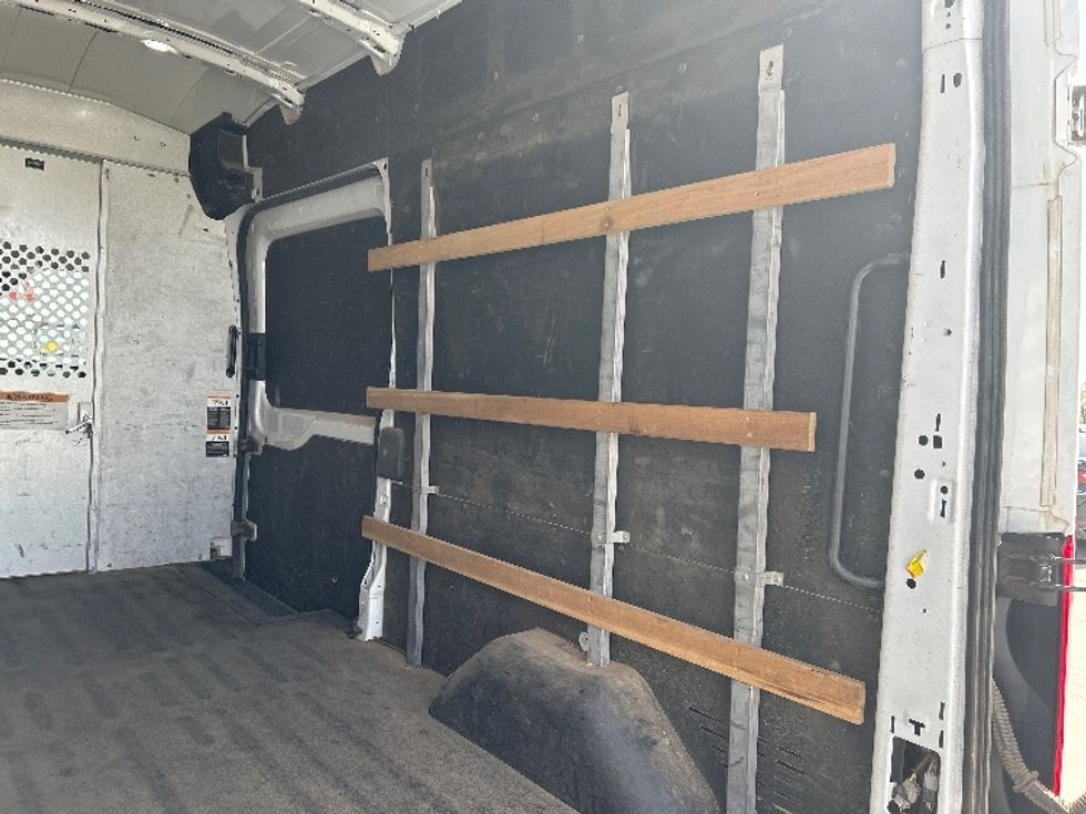 Cargo Van (Panel Van)-Light and Medium Duty Trucks-Ford-2021-Transit 250-Minot-ND-59,976\n\t\tmiles-$ 37,500 - Image 11