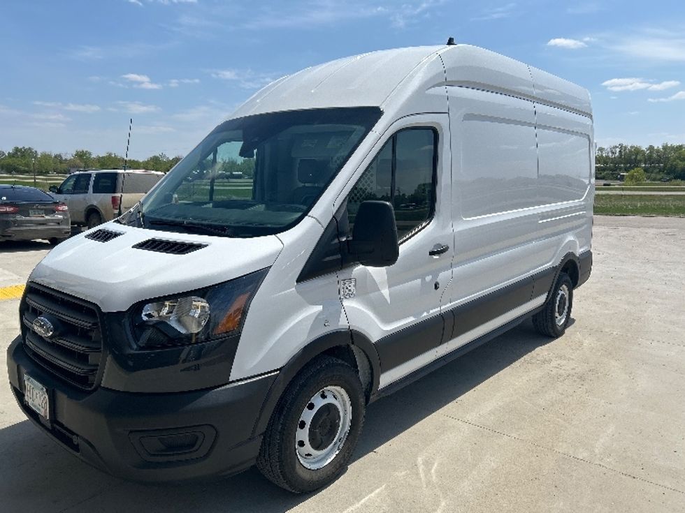 Cargo Van (Panel Van)-Light and Medium Duty Trucks-Ford-2021-Transit 250-Minot-ND-59,976\n\t\tmiles-$ 37,500 - Image 3