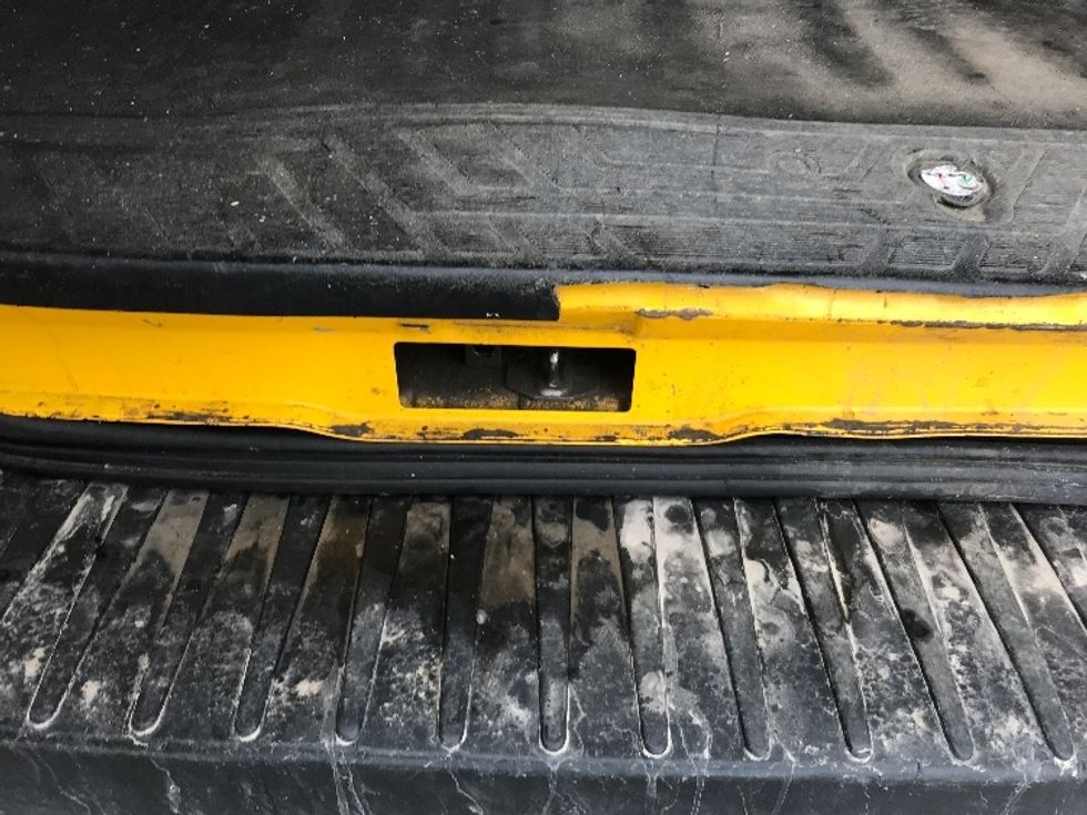 Cargo Van (Panel Van)-Light and Medium Duty Trucks-Ford-2021-Transit 250-Mississauga-ON-131,976\n\t\tkm-$ 38,250 - Image 25