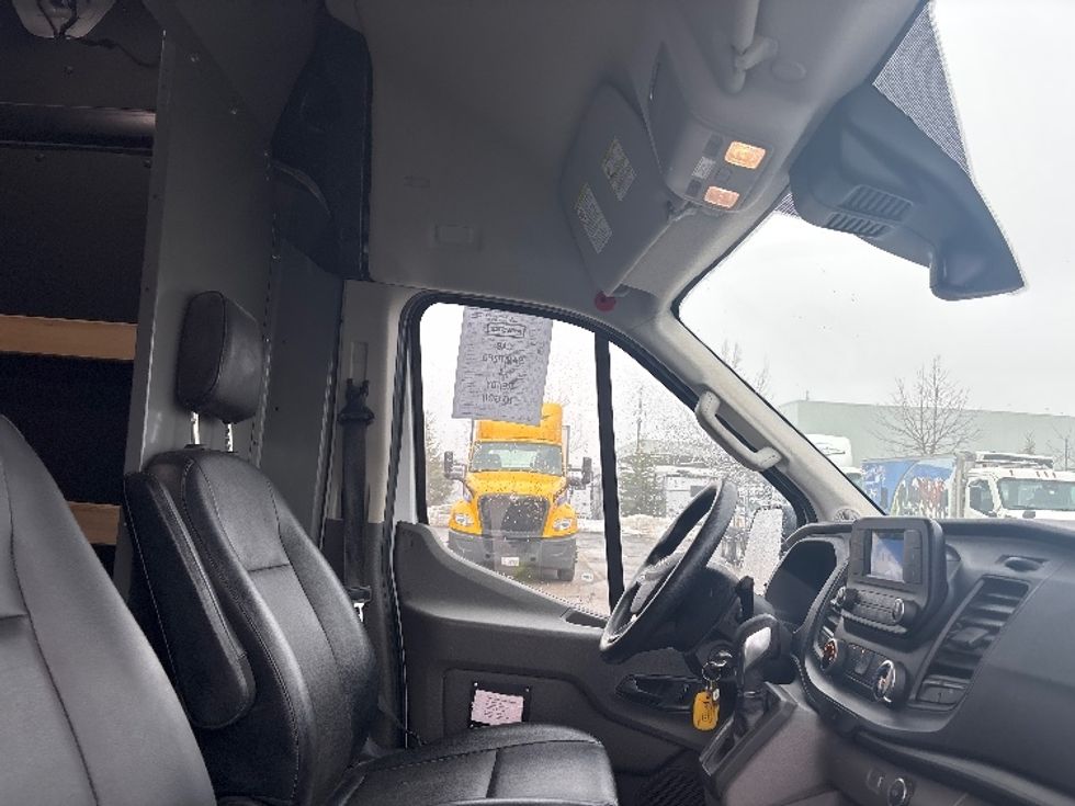 Cargo Van (Panel Van)-Light and Medium Duty Trucks-Ford-2021-Transit 250-Mississauga-ON-145,591\n\t\tkm-$ 42,250 - Image 19