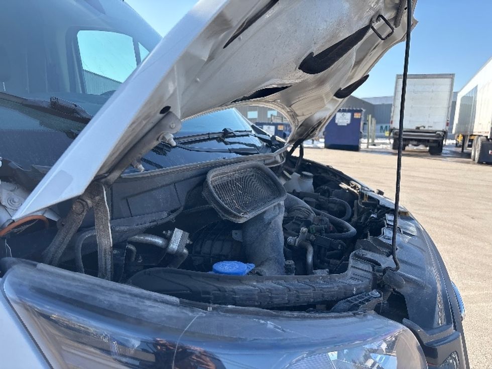 Cargo Van (Panel Van)-Light and Medium Duty Trucks-Ford-2021-Transit 250-Mississauga-ON-145,591\n\t\tkm-$ 42,250 - Image 20