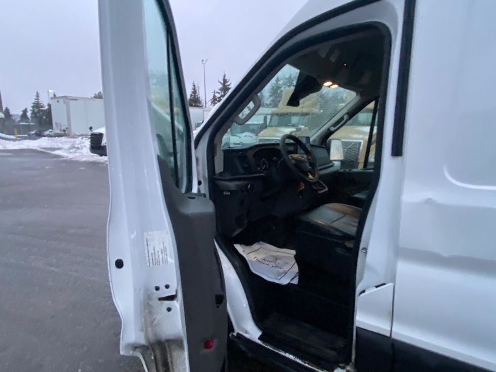 Cargo Van (Panel Van)-Light and Medium Duty Trucks-Ford-2021-Transit 250-Mississauga-ON-145,968\n\t\tkm-$ 44,000 - Image 15