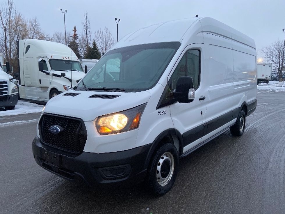 Cargo Van (Panel Van)-Light and Medium Duty Trucks-Ford-2021-Transit 250-Mississauga-ON-145,968\n\t\tkm-$ 44,000 - Image 3