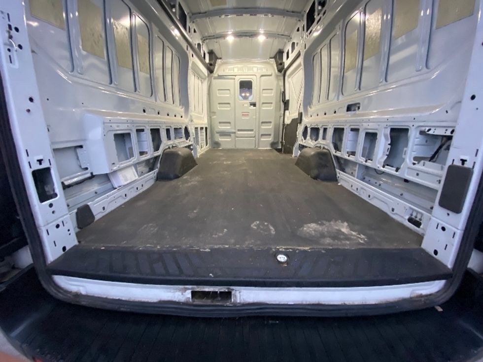 Cargo Van (Panel Van)-Light and Medium Duty Trucks-Ford-2021-Transit 250-Mississauga-ON-145,968\n\t\tkm-$ 44,000 - Image 9