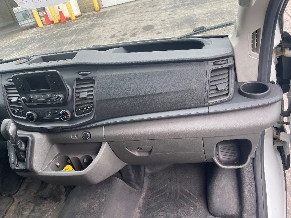 Cargo Van (Panel Van)-Light and Medium Duty Trucks-Ford-2021-Transit 250-Mississauga-ON-173,024\n\t\tkm-$ 13,500 - Image 20