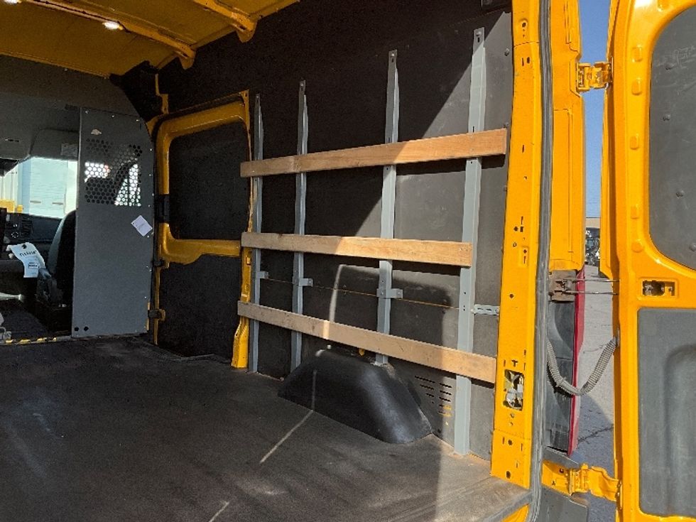 Cargo Van (Panel Van)-Light and Medium Duty Trucks-Ford-2021-Transit 250-Moncton-NB-122,004\n\t\tkm-$ 40,750 - Image 11