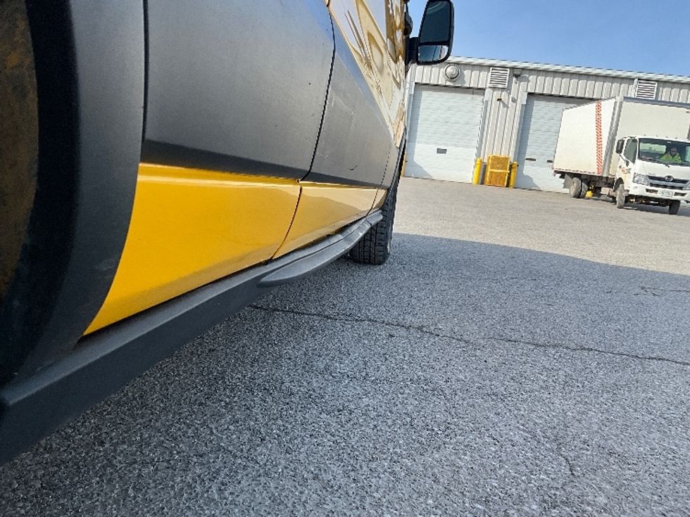 Cargo Van (Panel Van)-Light and Medium Duty Trucks-Ford-2021-Transit 250-Moncton-NB-122,004\n\t\tkm-$ 40,750 - Image 13