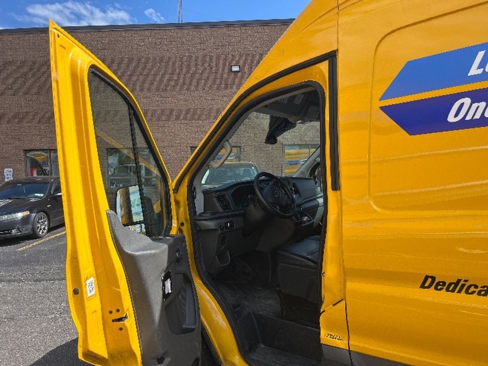 Cargo Van (Panel Van)-Light and Medium Duty Trucks-Ford-2021-Transit 250-Monmouth Junction-NJ-49,779\n\t\tmiles-$ 30,500 - Image 9