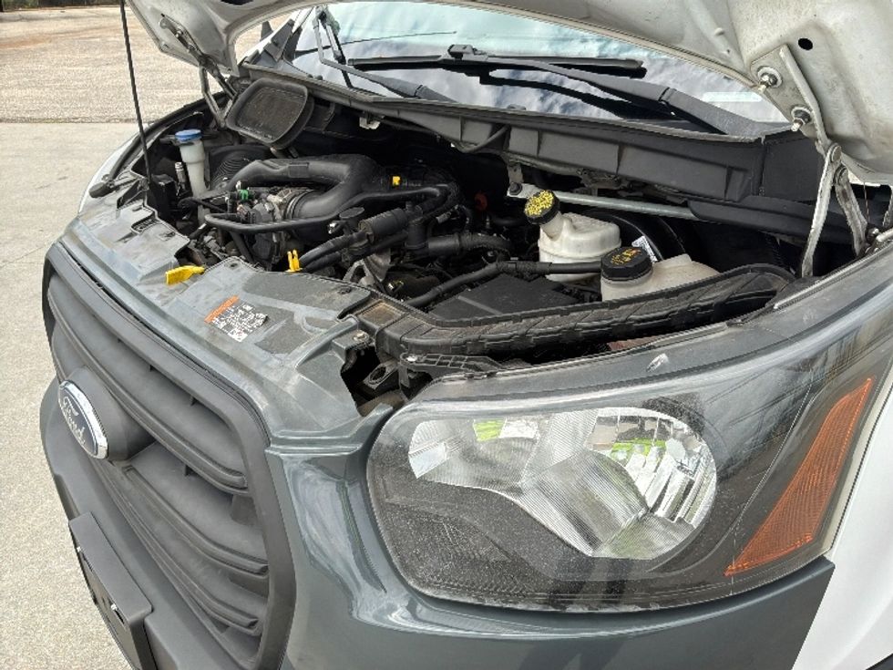 Cargo Van (Panel Van)-Light and Medium Duty Trucks-Ford-2021-Transit 250-Montgomery-AL-132,010\n\t\tmiles-$ 31,000 - Image 24