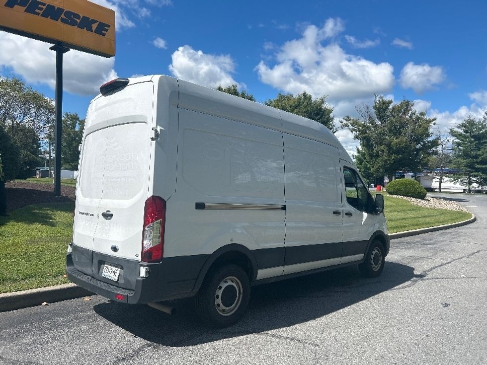 Cargo Van (Panel Van)-Light and Medium Duty Trucks-Ford-2021-Transit 250-Montgomery-NY-128,408\n\t\tmiles-$ 27,250 - Image 13