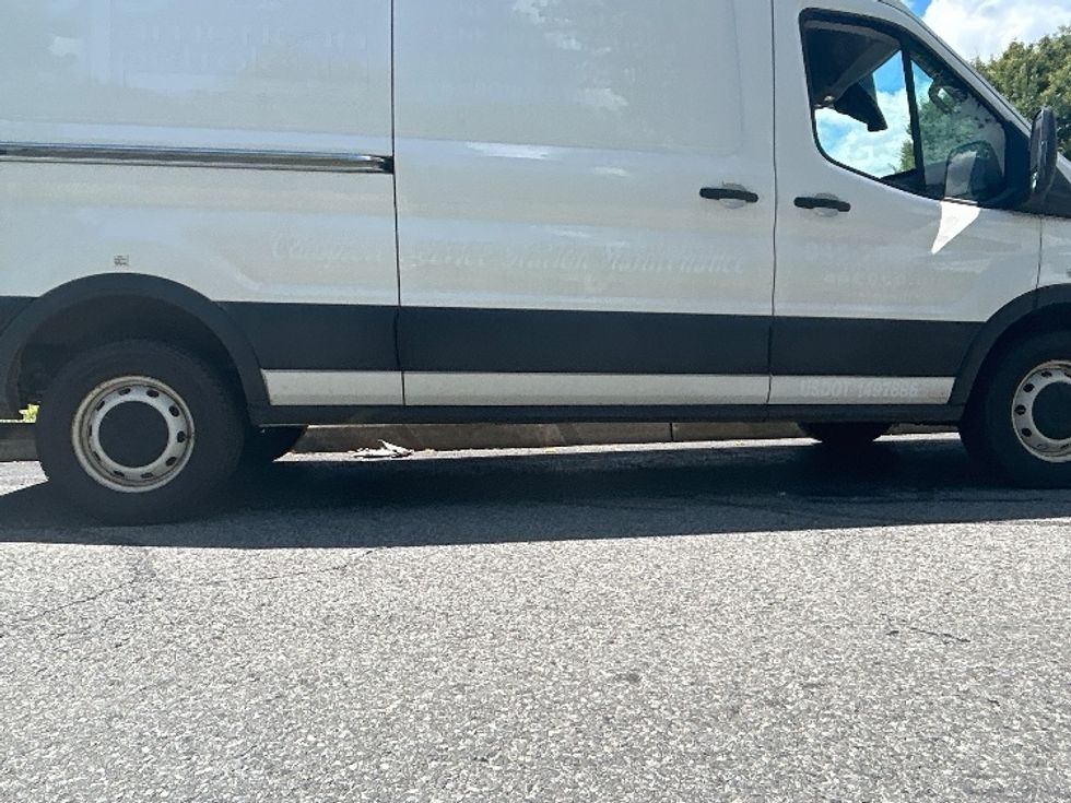 Cargo Van (Panel Van)-Light and Medium Duty Trucks-Ford-2021-Transit 250-Montgomery-NY-128,408\n\t\tmiles-$ 27,250 - Image 14