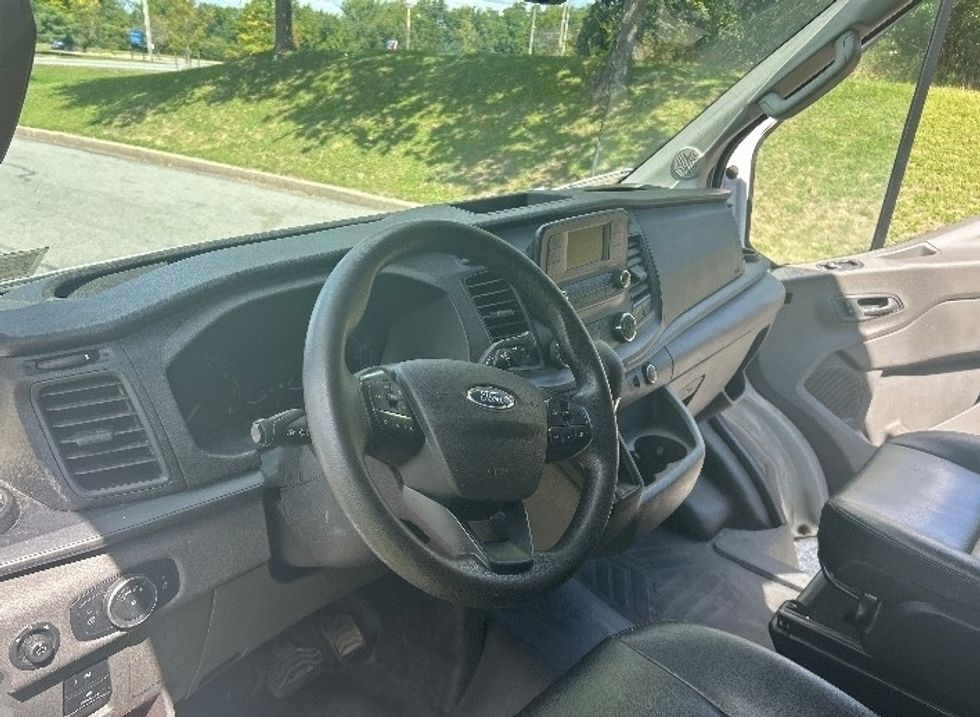 Cargo Van (Panel Van)-Light and Medium Duty Trucks-Ford-2021-Transit 250-Montgomery-NY-128,408\n\t\tmiles-$ 27,250 - Image 17