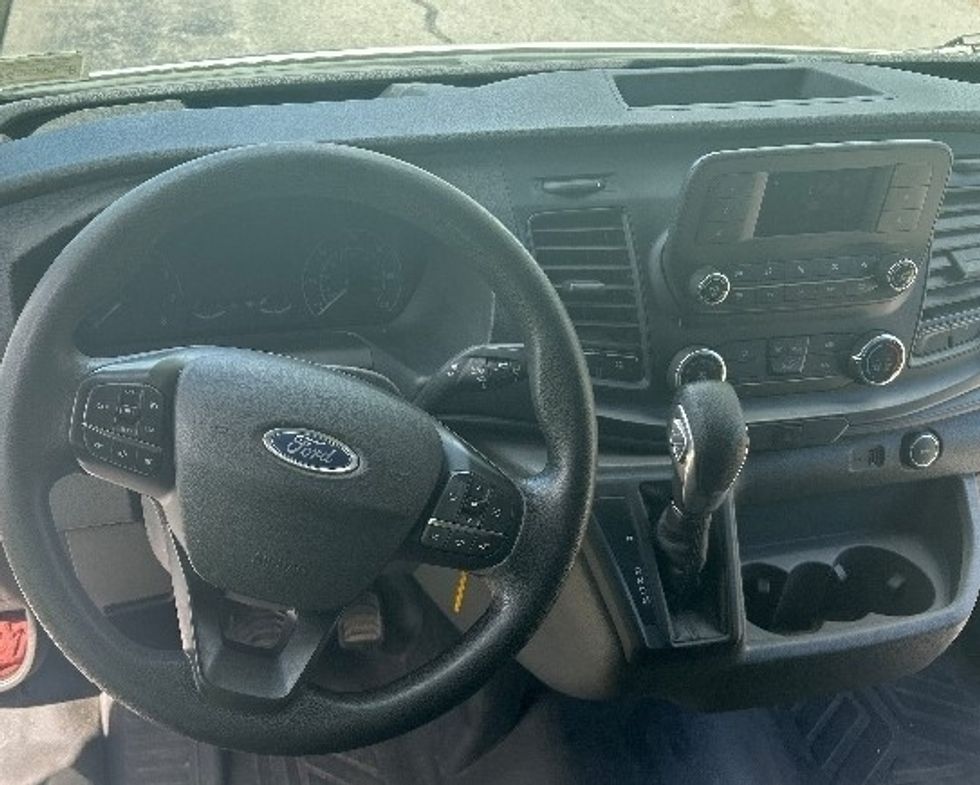 Cargo Van (Panel Van)-Light and Medium Duty Trucks-Ford-2021-Transit 250-Montgomery-NY-128,408\n\t\tmiles-$ 27,250 - Image 18