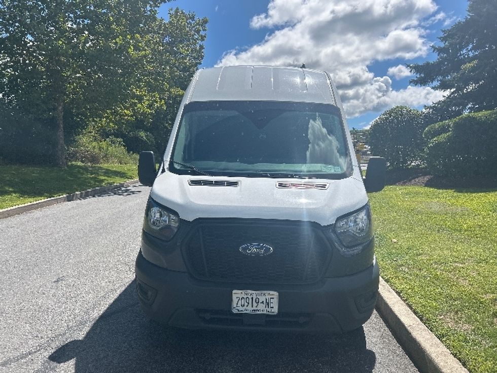 Cargo Van (Panel Van)-Light and Medium Duty Trucks-Ford-2021-Transit 250-Montgomery-NY-128,408\n\t\tmiles-$ 27,250 - Image 2