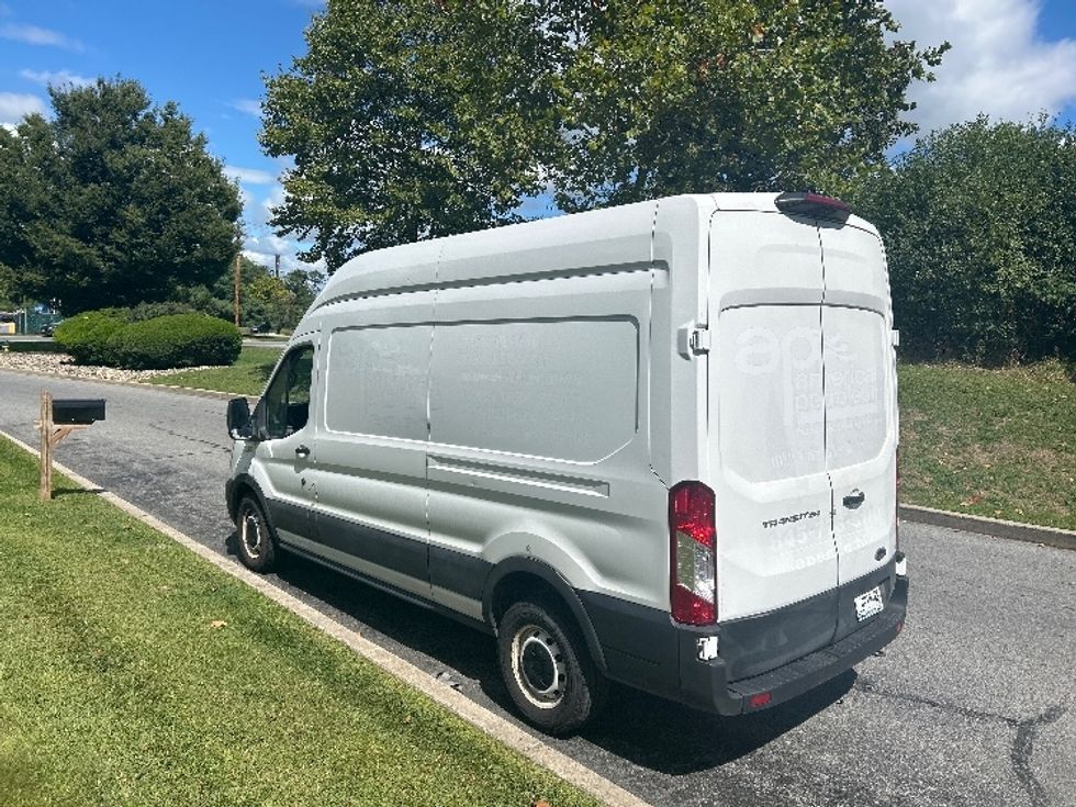 Cargo Van (Panel Van)-Light and Medium Duty Trucks-Ford-2021-Transit 250-Montgomery-NY-128,408\n\t\tmiles-$ 27,250 - Image 6