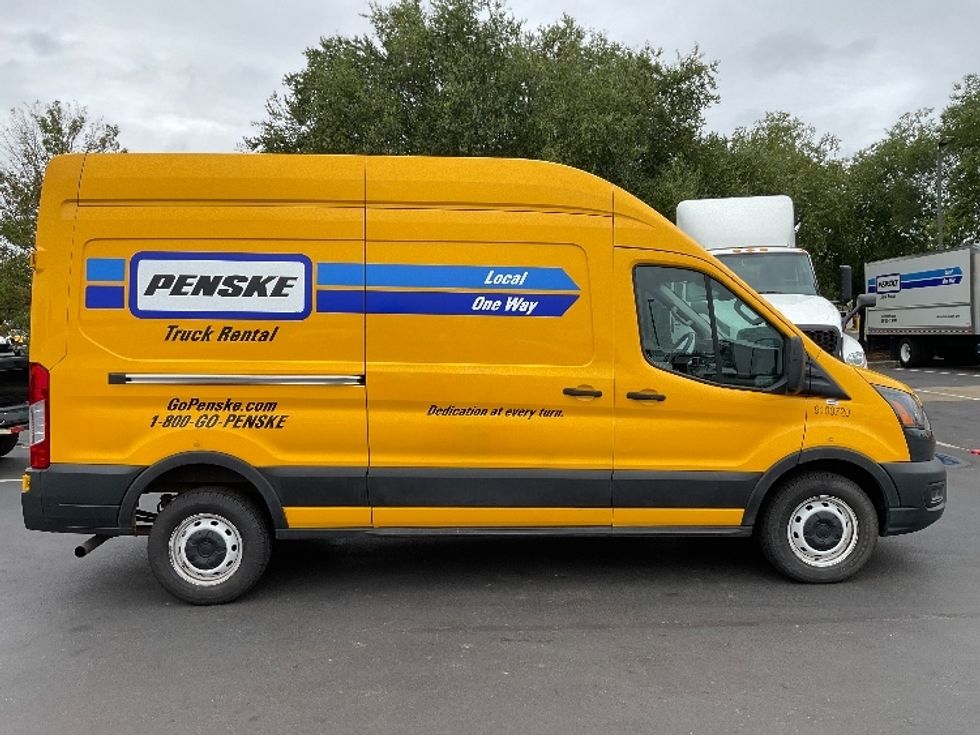 Cargo Van (Panel Van)-Light and Medium Duty Trucks-Ford-2021-Transit 250-New Castle-DE-105,007\n\t\tmiles-$ 32,000 - Image 15