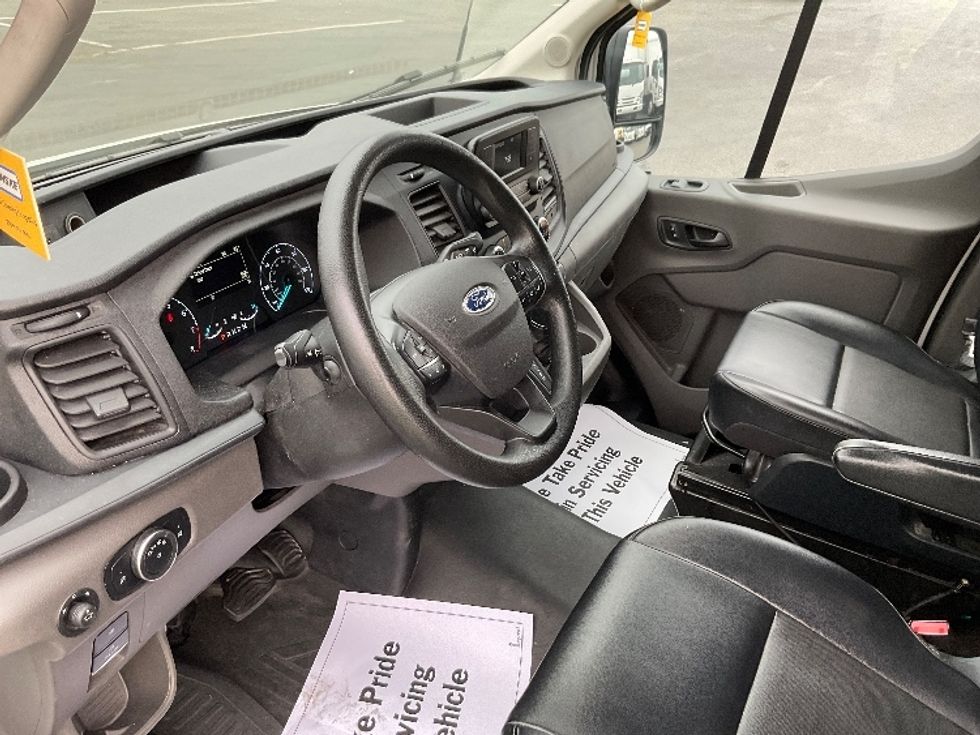 Cargo Van (Panel Van)-Light and Medium Duty Trucks-Ford-2021-Transit 250-New Castle-DE-85,000\n\t\tmiles-$ 34,500 - Image 17