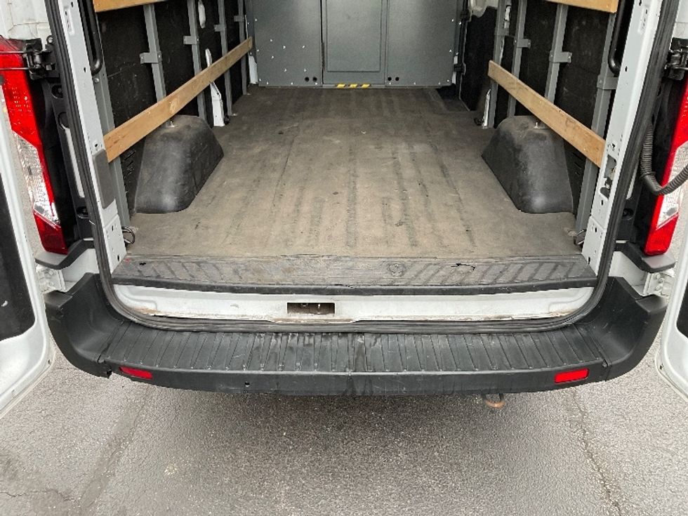 Cargo Van (Panel Van)-Light and Medium Duty Trucks-Ford-2021-Transit 250-New Castle-DE-85,000\n\t\tmiles-$ 34,500 - Image 9