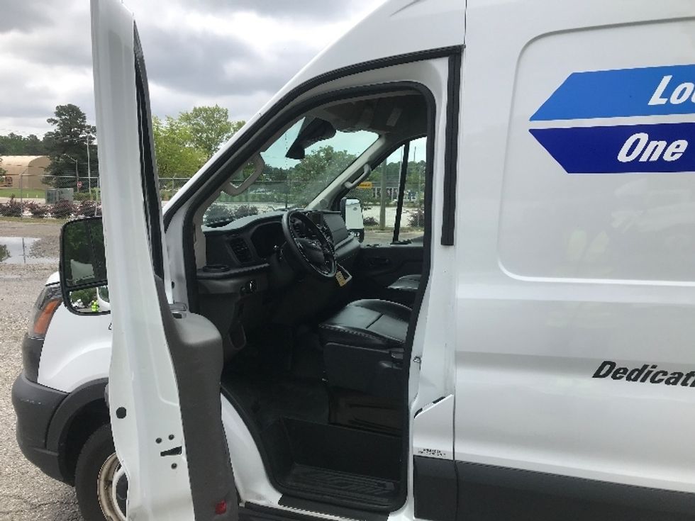 Cargo Van (Panel Van)-Light and Medium Duty Trucks-Ford-2021-Transit 250-Newport News-VA-60,794\n\t\tmiles-$ 36,750 - Image 15