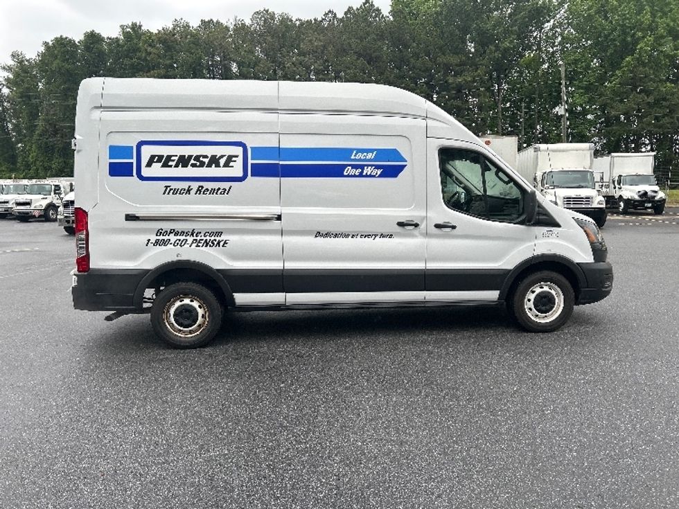 Cargo Van (Panel Van)-Light and Medium Duty Trucks-Ford-2021-Transit 250-Norcross-GA-89,587\n\t\tmiles-$ 35,000 - Image 15