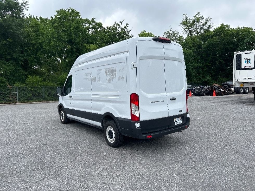Cargo Van (Panel Van)-Light and Medium Duty Trucks-Ford-2021-Transit 250-Norfolk-VA-79,449\n\t\tmiles-$ 35,250 - Image 6