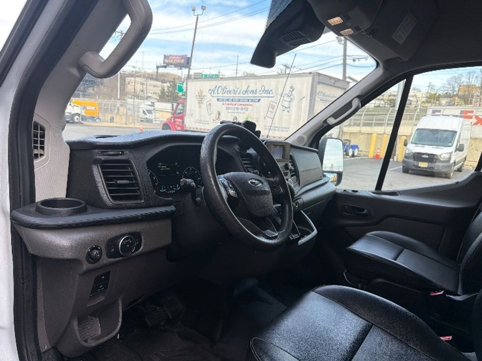 Cargo Van (Panel Van)-Light and Medium Duty Trucks-Ford-2021-Transit 250-North Bergen-NJ-106,209\n\t\tmiles-$ 33,500 - Image 17