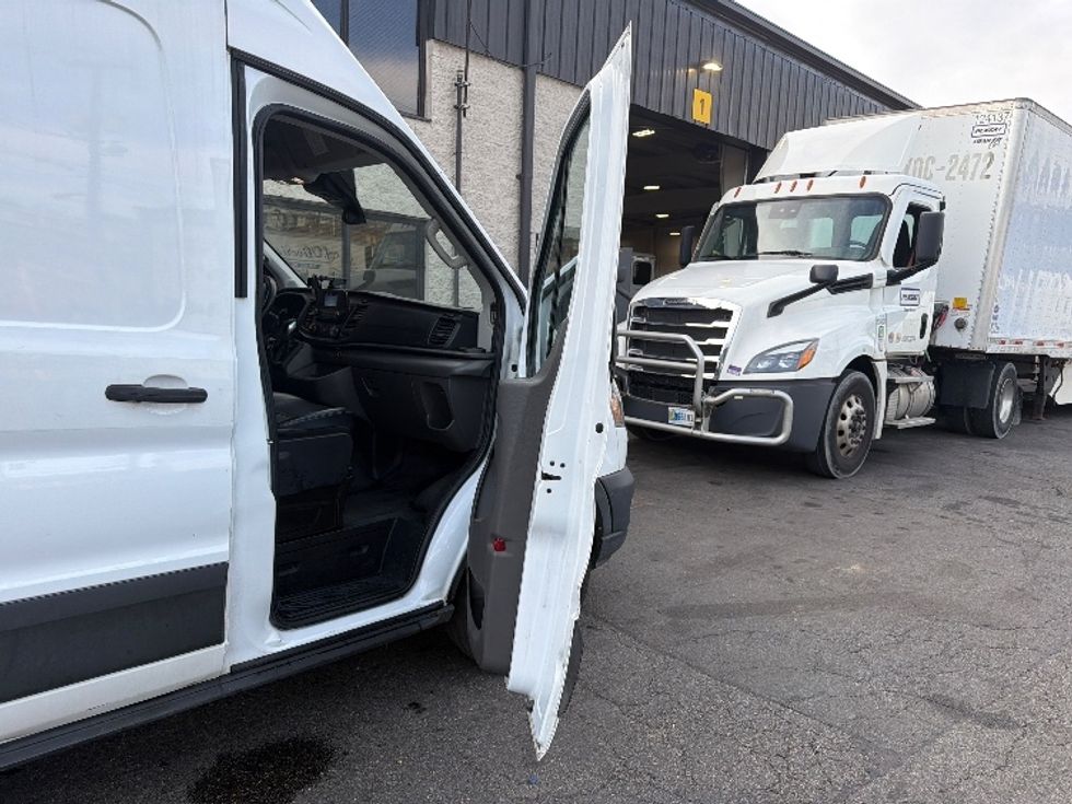 Cargo Van (Panel Van)-Light and Medium Duty Trucks-Ford-2021-Transit 250-North Bergen-NJ-106,209\n\t\tmiles-$ 33,500 - Image 20