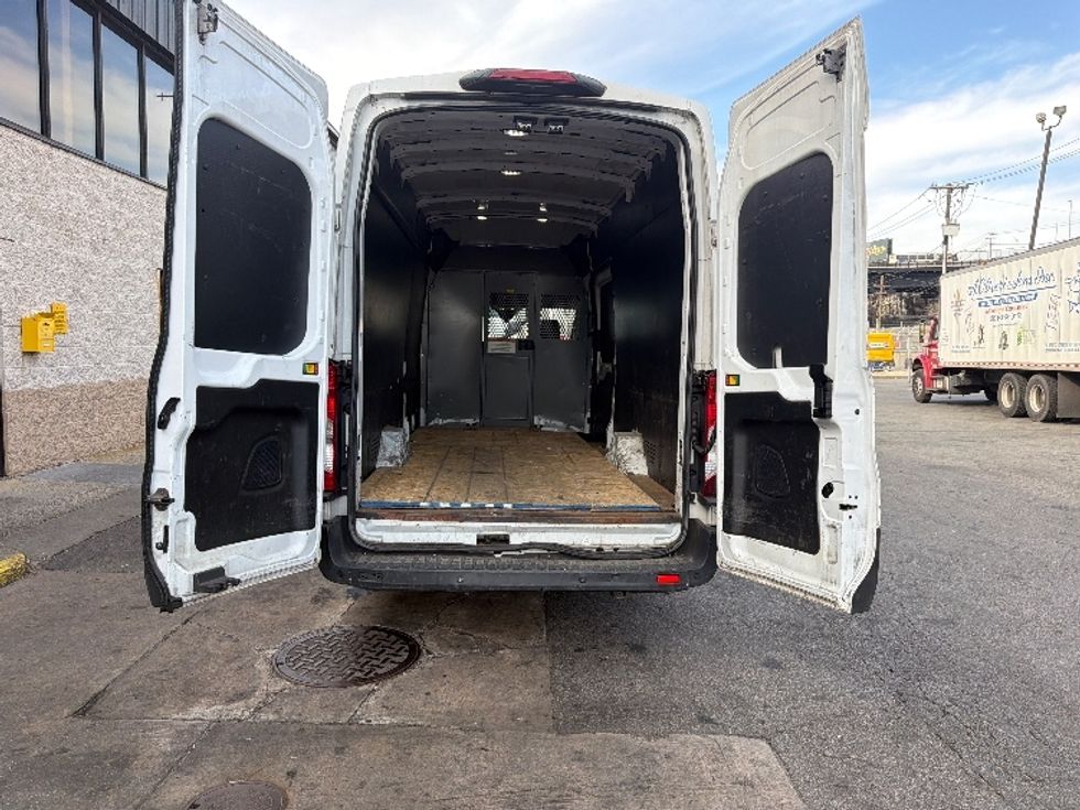 Cargo Van (Panel Van)-Light and Medium Duty Trucks-Ford-2021-Transit 250-North Bergen-NJ-106,209\n\t\tmiles-$ 33,500 - Image 8