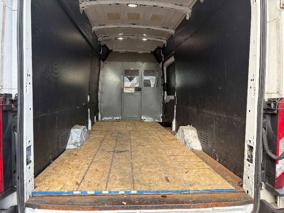 Cargo Van (Panel Van)-Light and Medium Duty Trucks-Ford-2021-Transit 250-North Bergen-NJ-106,209\n\t\tmiles-$ 33,500 - Image 9