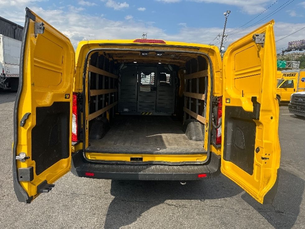 Cargo Van (Panel Van)-Light and Medium Duty Trucks-Ford-2021-Transit 250-North Bergen-NJ-66,604\n\t\tmiles-$ 27,500 - Image 8