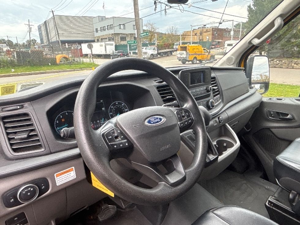 Cargo Van (Panel Van)-Light and Medium Duty Trucks-Ford-2021-Transit 250-North Bergen-NJ-87,518\n\t\tmiles-$ 30,250 - Image 17