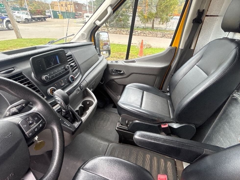 Cargo Van (Panel Van)-Light and Medium Duty Trucks-Ford-2021-Transit 250-North Bergen-NJ-87,518\n\t\tmiles-$ 30,250 - Image 19