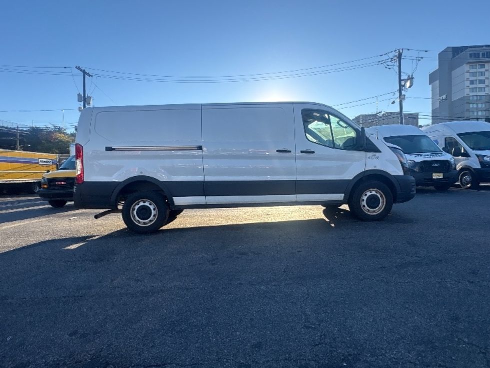 Cargo Van (Panel Van)-Light and Medium Duty Trucks-Ford-2021-Transit 250-North Bergen-NJ-89,618\n\t\tmiles-$ 30,000 - Image 14