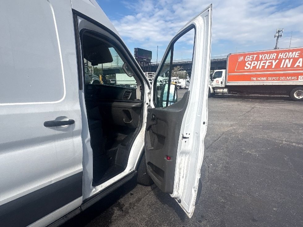 Cargo Van (Panel Van)-Light and Medium Duty Trucks-Ford-2021-Transit 250-North Bergen-NJ-96,784\n\t\tmiles-$ 30,000 - Image 19