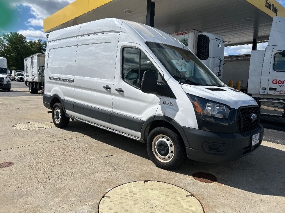 Cargo Van (Panel Van)-Light and Medium Duty Trucks-Ford-2021-Transit 250-Norton-MA-81,983\n\t\tmiles-$ 32,750 - Image 1