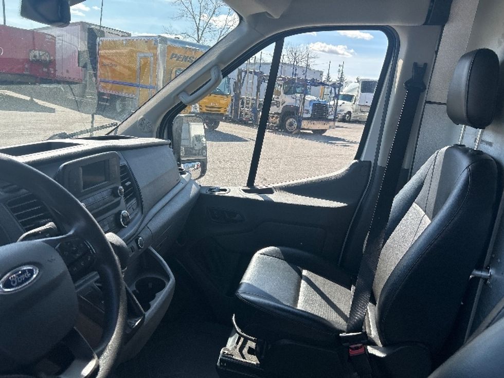 Cargo Van (Panel Van)-Light and Medium Duty Trucks-Ford-2021-Transit 250-Oakwood Village-OH-85,249\n\t\tmiles-$ 35,500 - Image 19