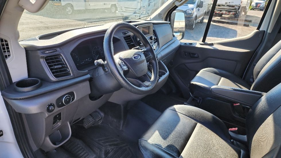 Cargo Van (Panel Van)-Light and Medium Duty Trucks-Ford-2021-Transit 250-Ocala-FL-70,654\n\t\tmiles-$ 36,000 - Image 18