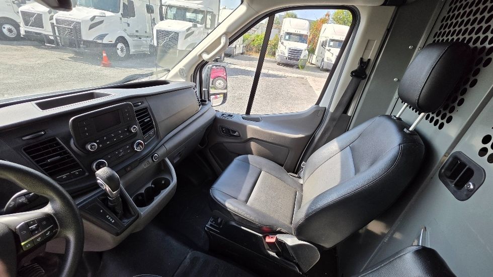 Cargo Van (Panel Van)-Light and Medium Duty Trucks-Ford-2021-Transit 250-Ocala-FL-73,707\n\t\tmiles-$ 35,750 - Image 18