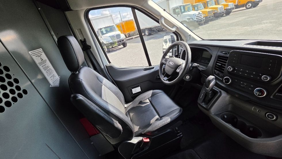 Cargo Van (Panel Van)-Light and Medium Duty Trucks-Ford-2021-Transit 250-Ocala-FL-73,707\n\t\tmiles-$ 35,750 - Image 21