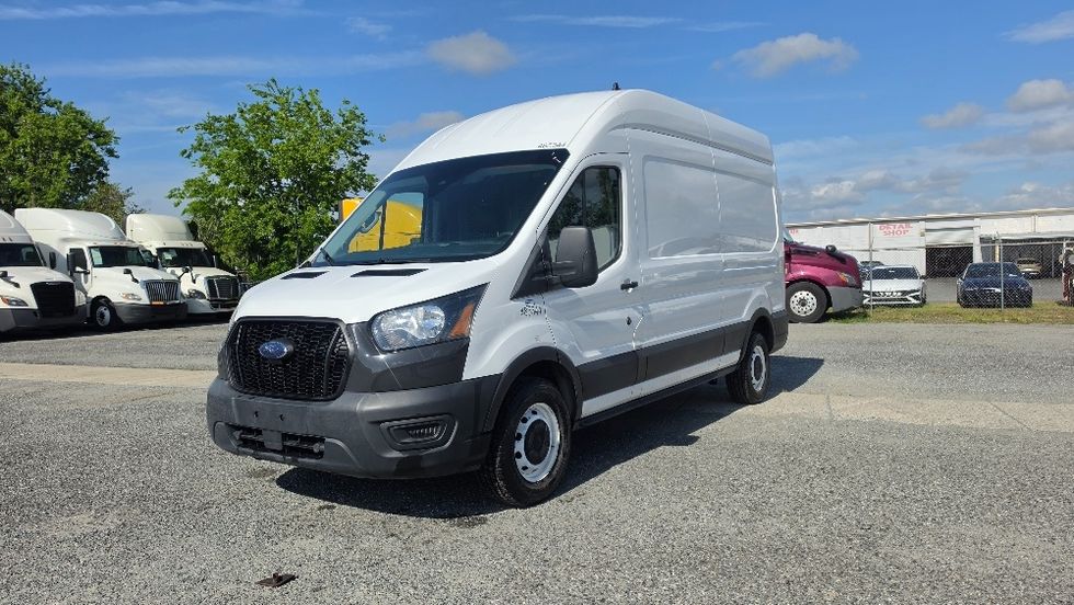 Cargo Van (Panel Van)-Light and Medium Duty Trucks-Ford-2021-Transit 250-Ocala-FL-73,707\n\t\tmiles-$ 35,750 - Image 3